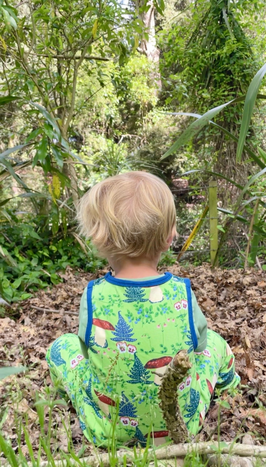 DUNS Sweden - Dungarees - Linnaea Jade Lime