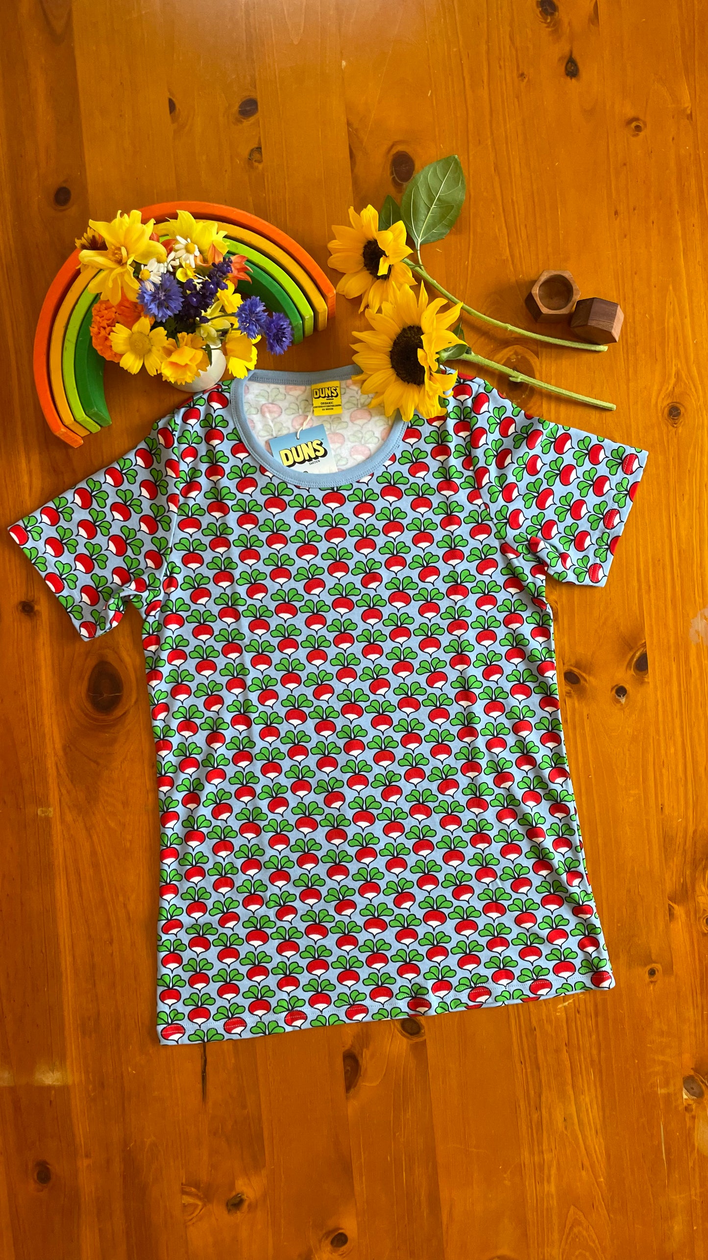 Adult t-shirt - Radish - Powder Blue